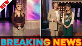 Kelly Clarkson's Neck Controversy Explodes Online: Fans Debate 'Thinner Than Arm' After Weight Loss!