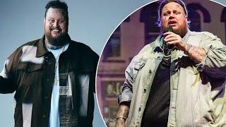 Jelly Roll performs on stage after almost 300lb weight loss